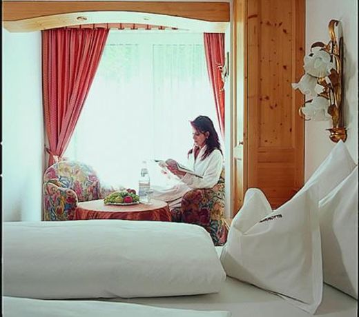 Hotel-Pension Marmotta