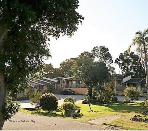 Fern Bay Motel
