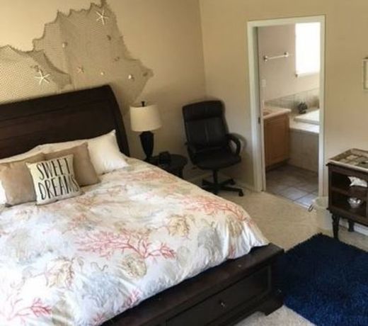 Azure Mountain Bed and Breakfast
