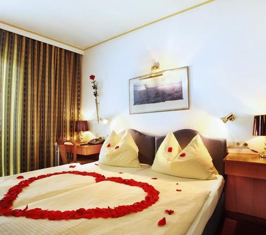 AUSTRIA CLASSIC SCHLOSSHOTEL OTH