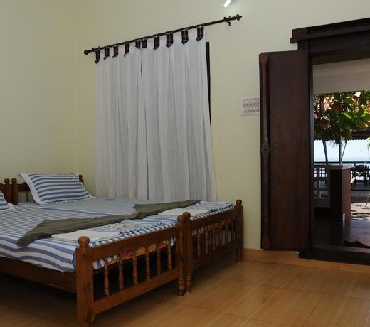 SEA SHELL HARIS BEACH HOME