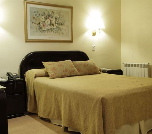 Hotel Crillon Mendoza