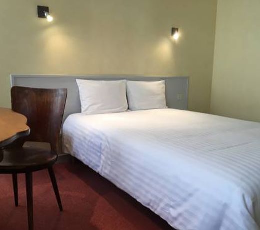 The Old Hotel Ravel Centre