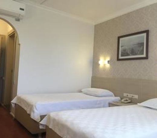 Artan Hotel