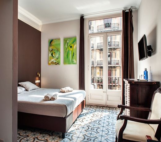 Mihlton Barcelona Boutique B&B