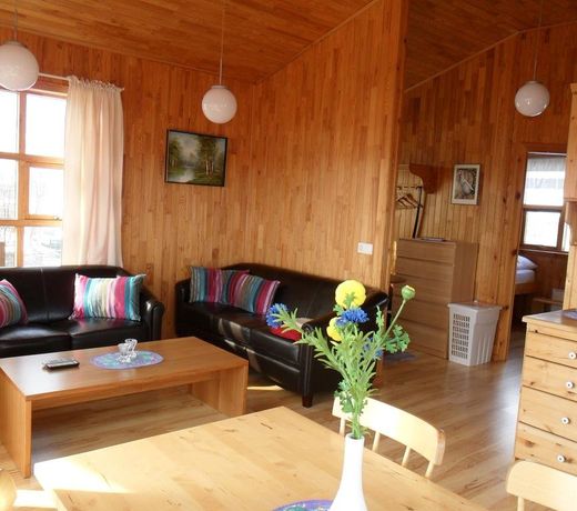 Ekra Cottages