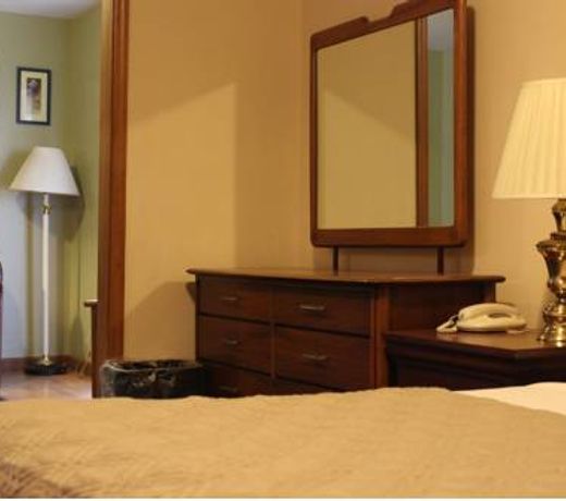 Chatham Travel Lodge