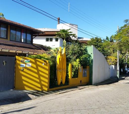 Submarino Hostel