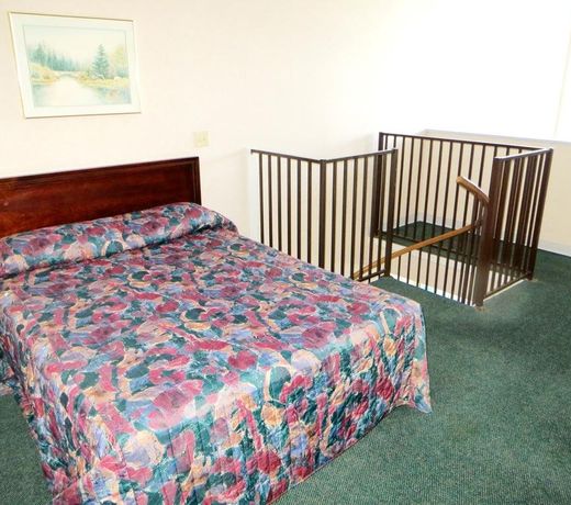 Best Western Plus Mountain Melodies Inn & Suites