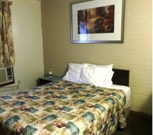 Good Night Inn