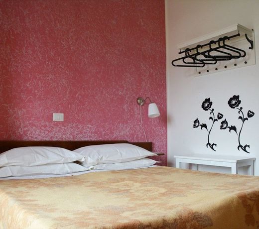 Baron Beach Hotel