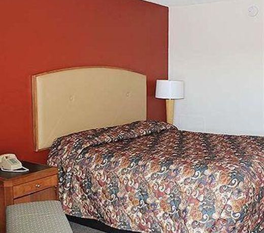 Hastings Express Inn