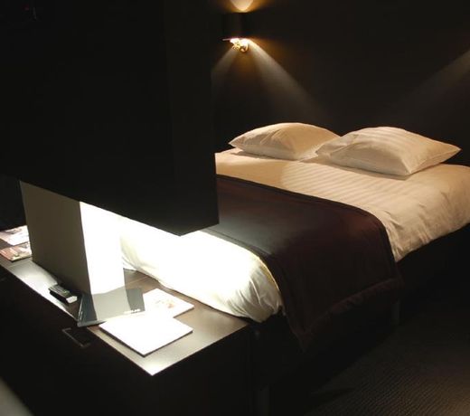 Hotel Victory