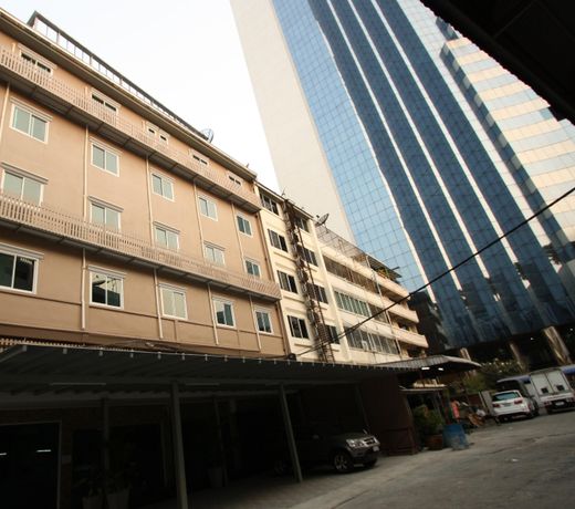 SPN Place Ratchada