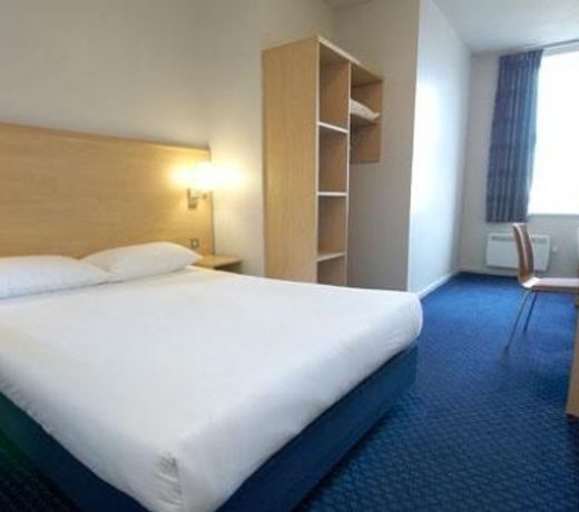 Travelodge Central Hotel Aberdeen