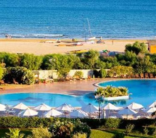 Conte Di Cabrera Hotel Club