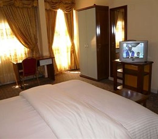 Azam Hotel