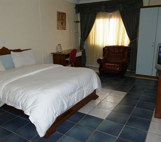 Azam Hotel