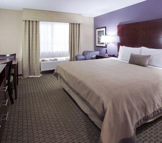 AmeriVu Inn and Suites - Chisago City