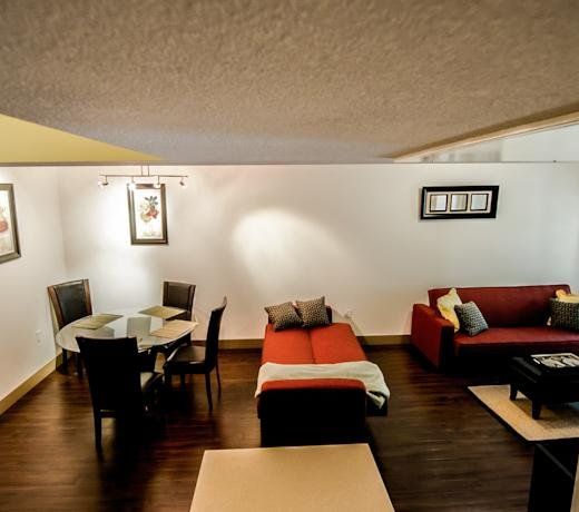 Hollywood and Highland Apartment