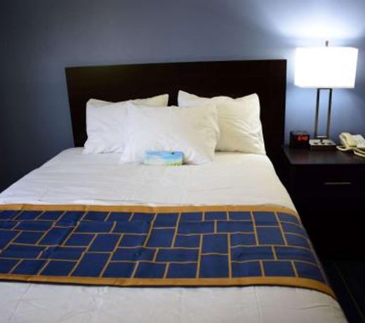 Days Inn by Wyndham Augusta