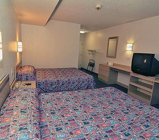 Motel 6-Greensboro, NC - Airport
