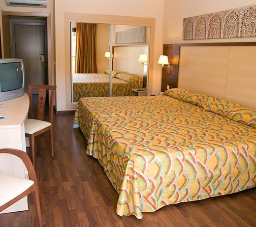 Charlotte Beach Resort