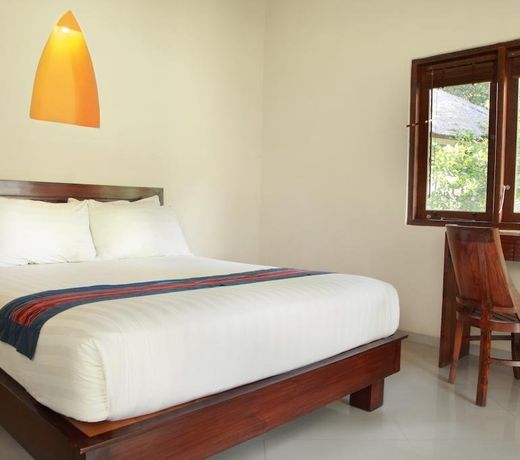 Puri Rinjani Bungalows