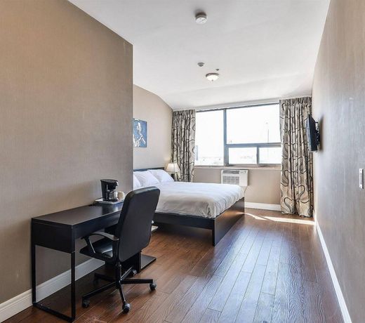 NU Hotel Toronto Airport