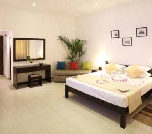 The Lakeside at Nuwarawewa