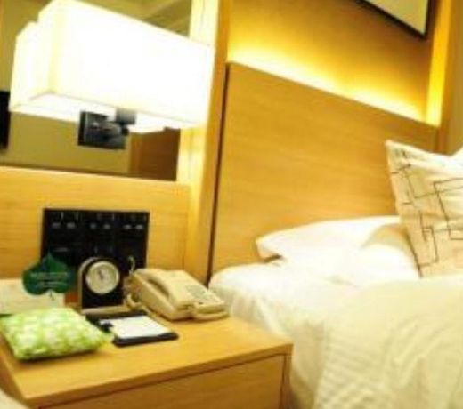 Yantai Shunhe Huaqiao Hotel