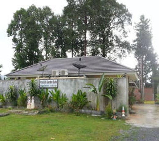 Khanom Garden Suite