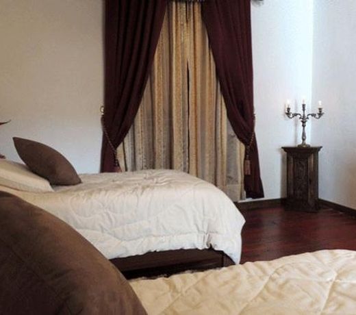 Casa Lola Hotel Boutique