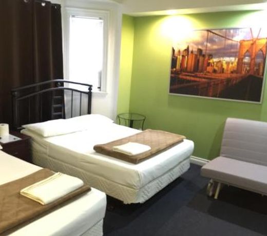 Adas Guesthouse