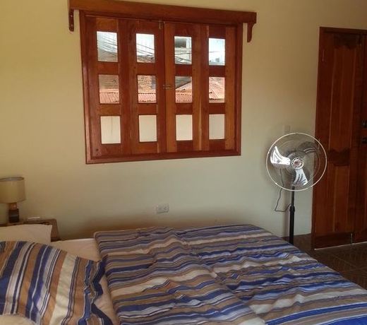 Hostal Casa Vieja