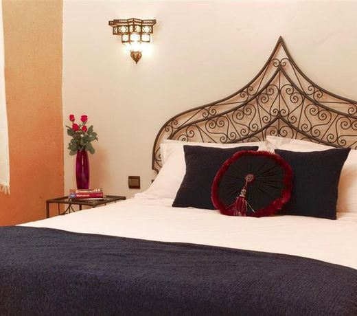 Riad Bouchedor