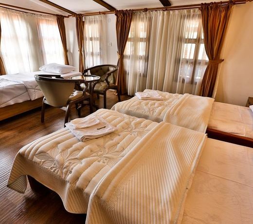 KULA Boutique Hotel