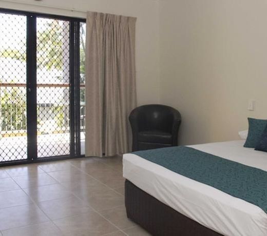 Sky View Units Bowen