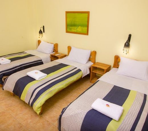 Shams Hotel & Dive Centre
