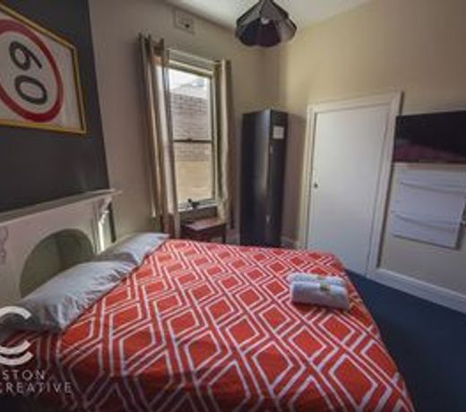 Six Degrees Boutique Hotel