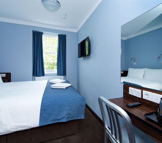 Angus Hotel