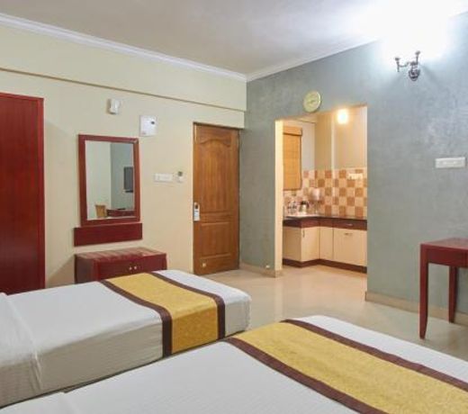 Ivory Inn