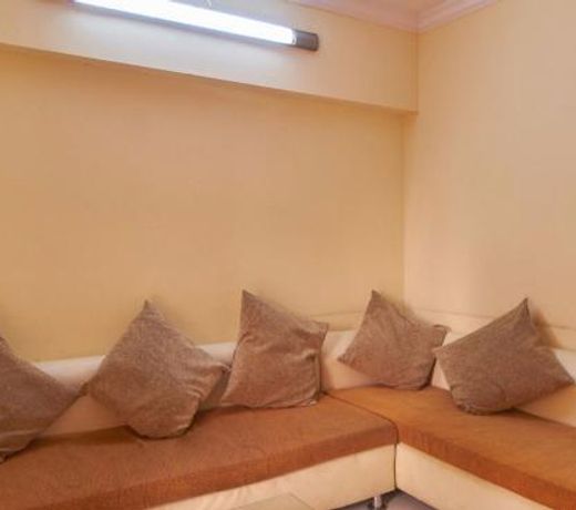 Aura Executive Home - Bandra