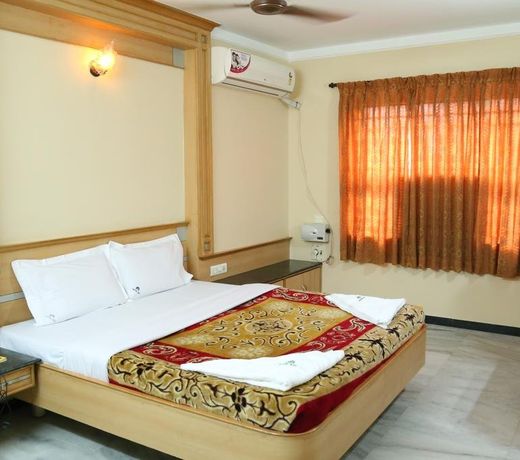 Hotel ESS Paradise