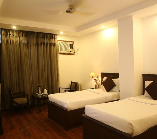Hotel Kamla Palace