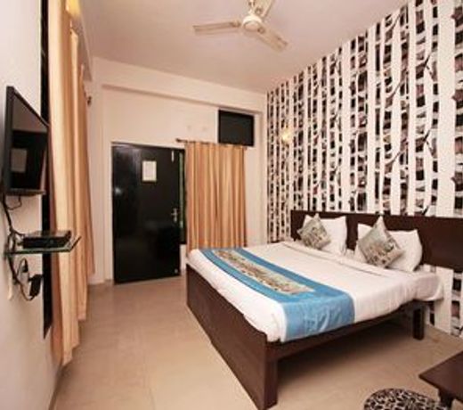OYO 3426 Hotel White Inn Agra