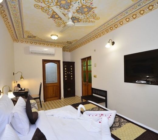 Nirbana Palace-A Heritage Hotel and Spa