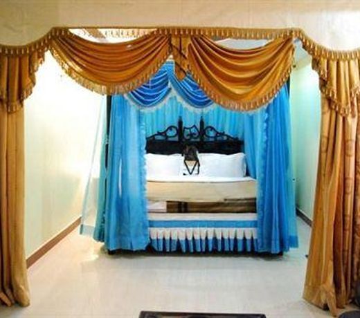 A.R. Ganpati Plazza