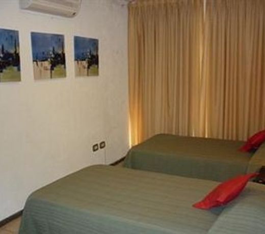 Bombal Suites