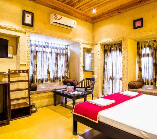 Hotel Jessul Kot